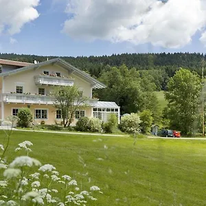 Gasthuis Landgasthof Zum Hirschenstein, Garni ***
